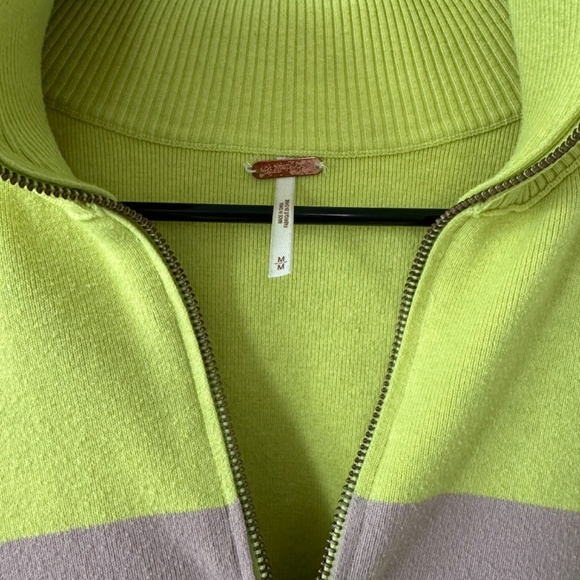 Coastal stripe sweater - Picture 2 of 4